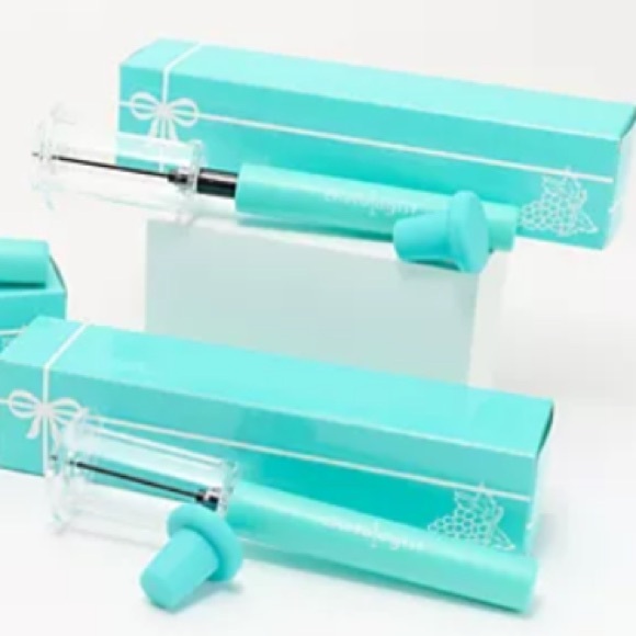 Chefologist (1) color Wine Opener & Wine Stopper with Gift Box! - Picture 3 of 4